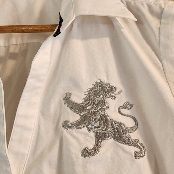 Express Design Studio White Button Down Shirt Women’s L – Lion Crest Embroidery - Picture 4 of 11